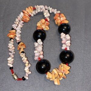 3/$30 Beautiful Shell Necklace